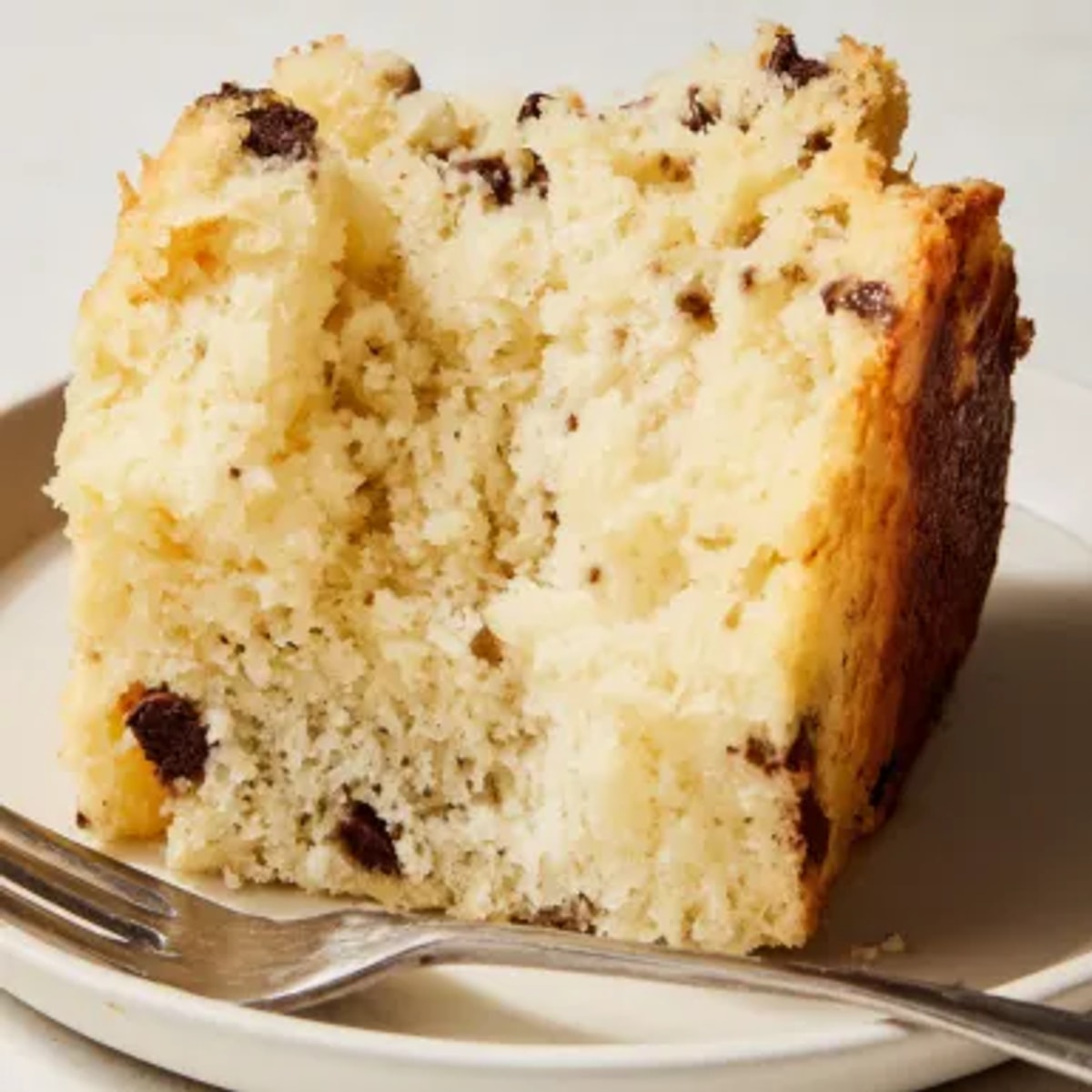 Fluffy No-Oven Rice Cooker Cake, golden brown, fresh from the rice cooker pot.